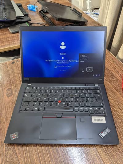 lenovo x395 16gb ram 256 ssd processor amd ryzen 5 pro