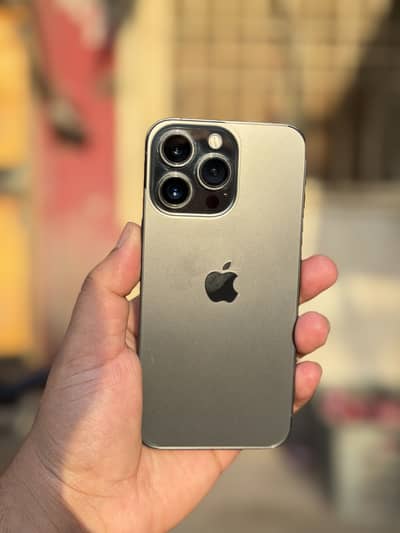 Apple iPhone 13 Pro