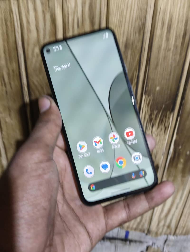 Google Pixel 5a 4