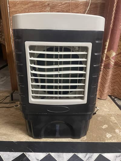 12 volts Air Cooler in 10/10 Condition