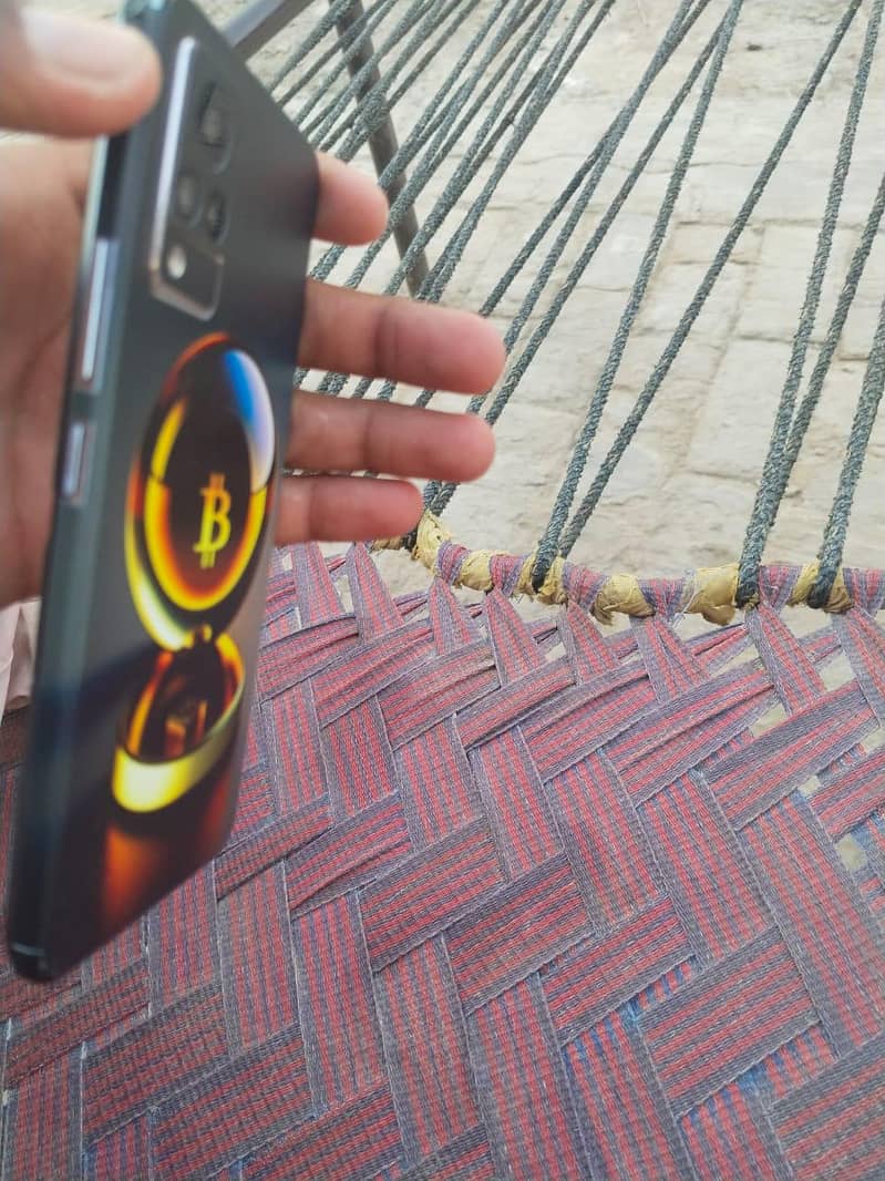 Vivo V21 5