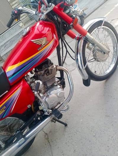 honda CG 125 bike for sale WhatsApp 03308320214