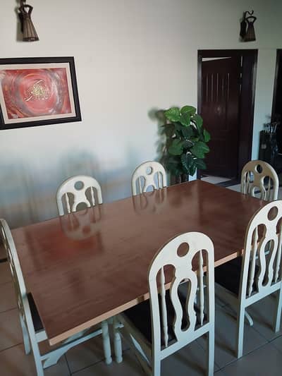 6 SEATER DINING TABLE