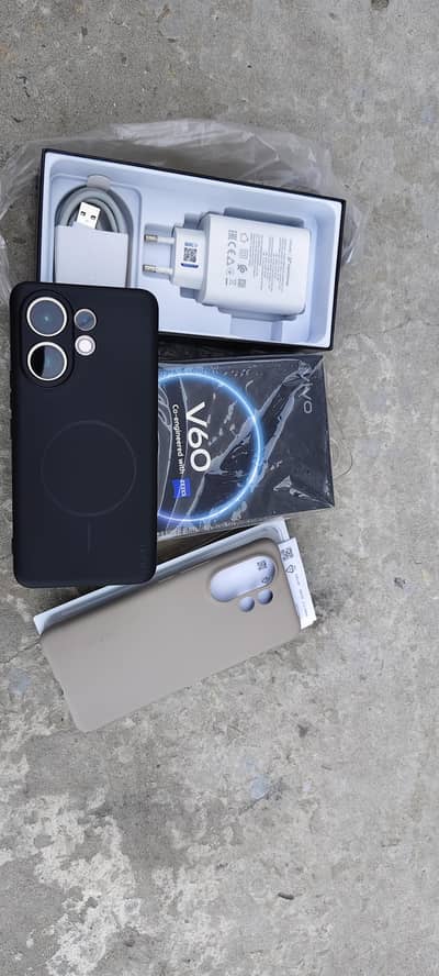 Vivo V60 10 by 10 condition all sufferies