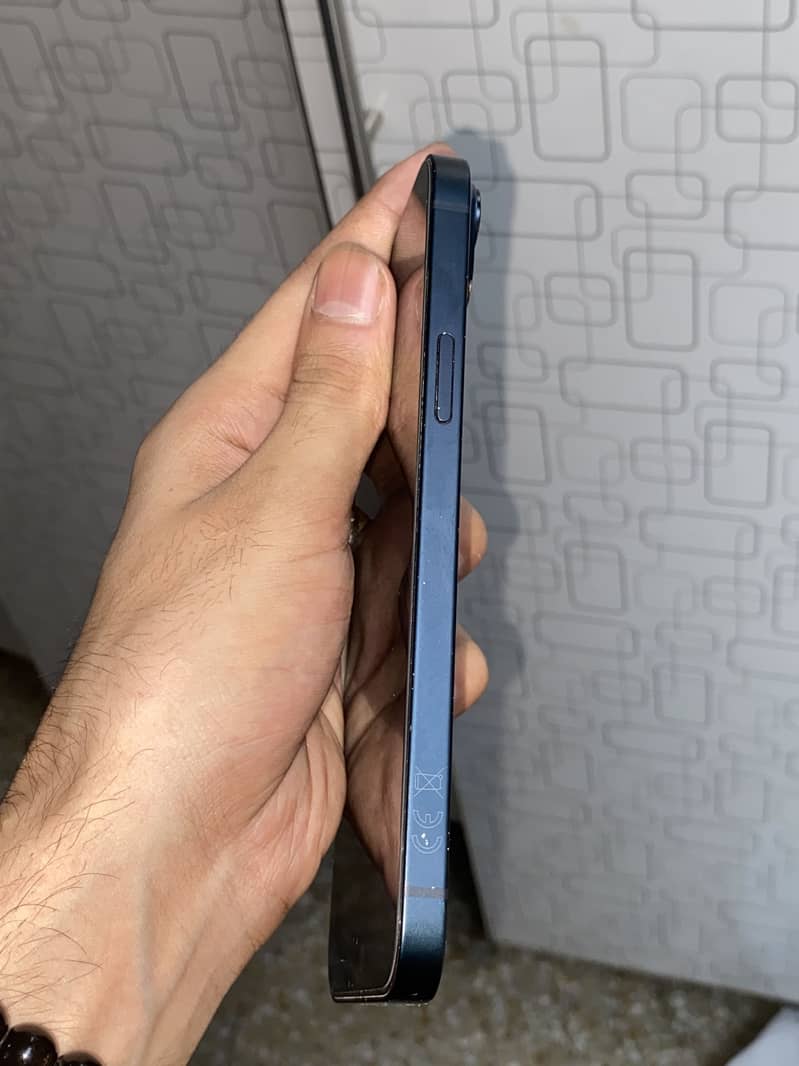 Apple iPhone 14 plus 0