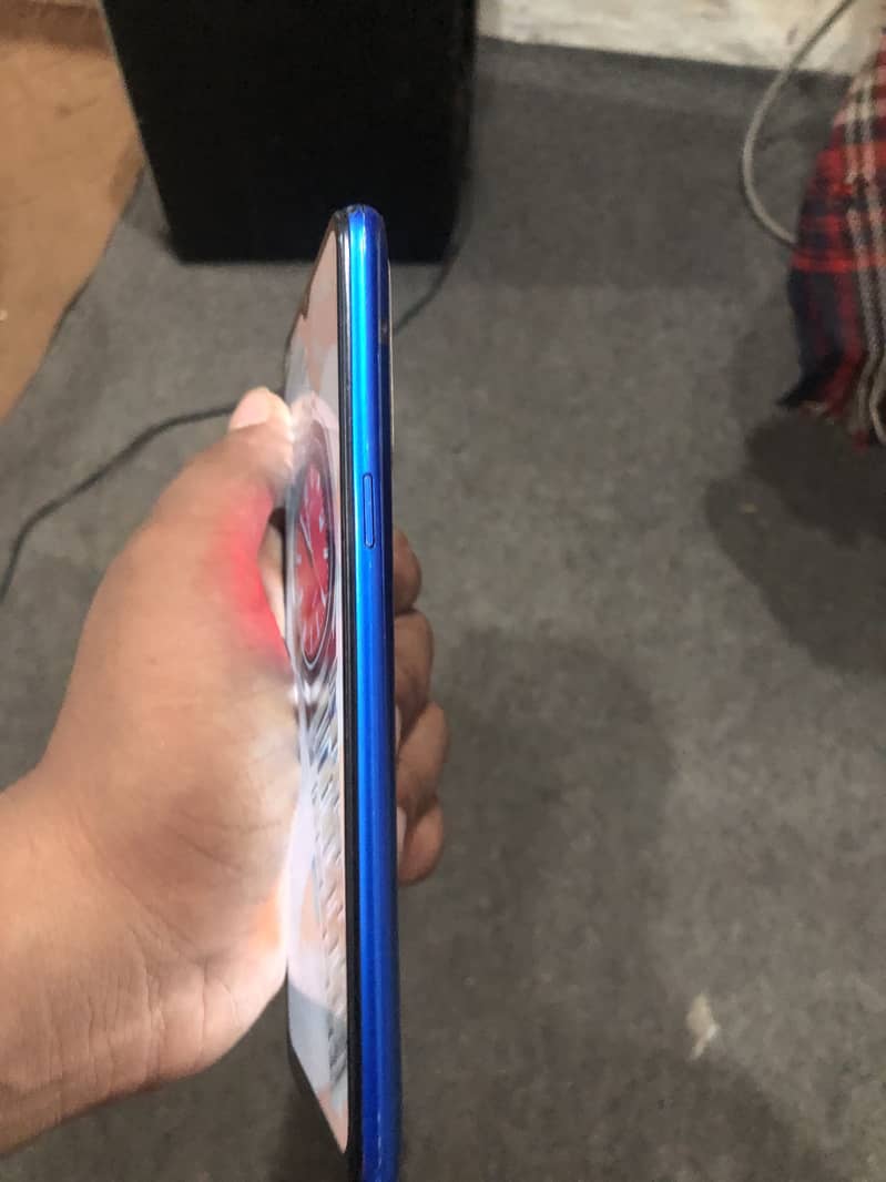 4/46 GB 3