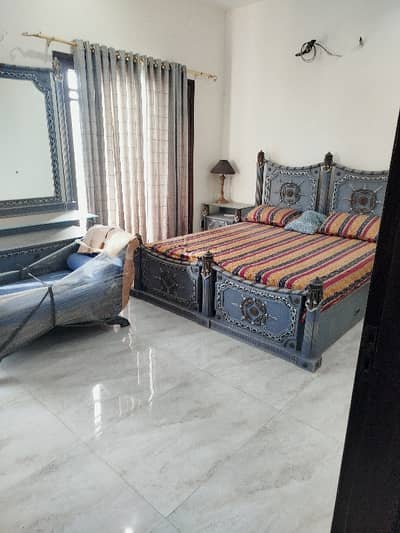 CHANCE DEAL 100 Yards Outclass Bungalow Phase 8 AVAILABLE IN BEST PRICE