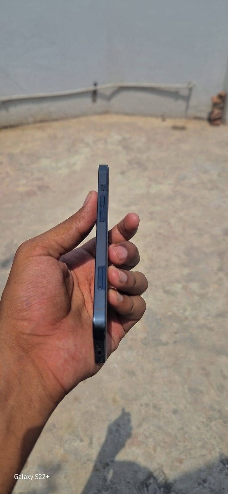 Apple iPhone 13 1