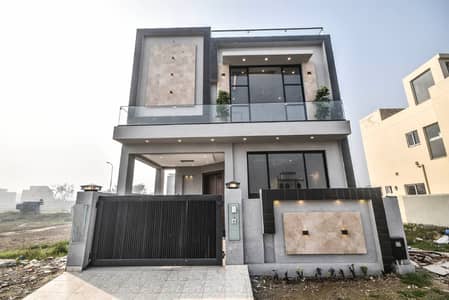 5 Marla House Available for Rent Prime Location