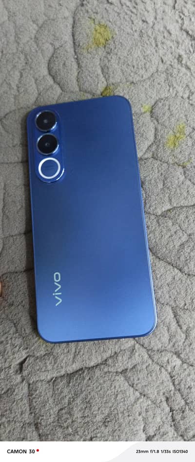 Vivo V70 FE 5G