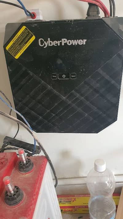 Cyber Power 12V UPS