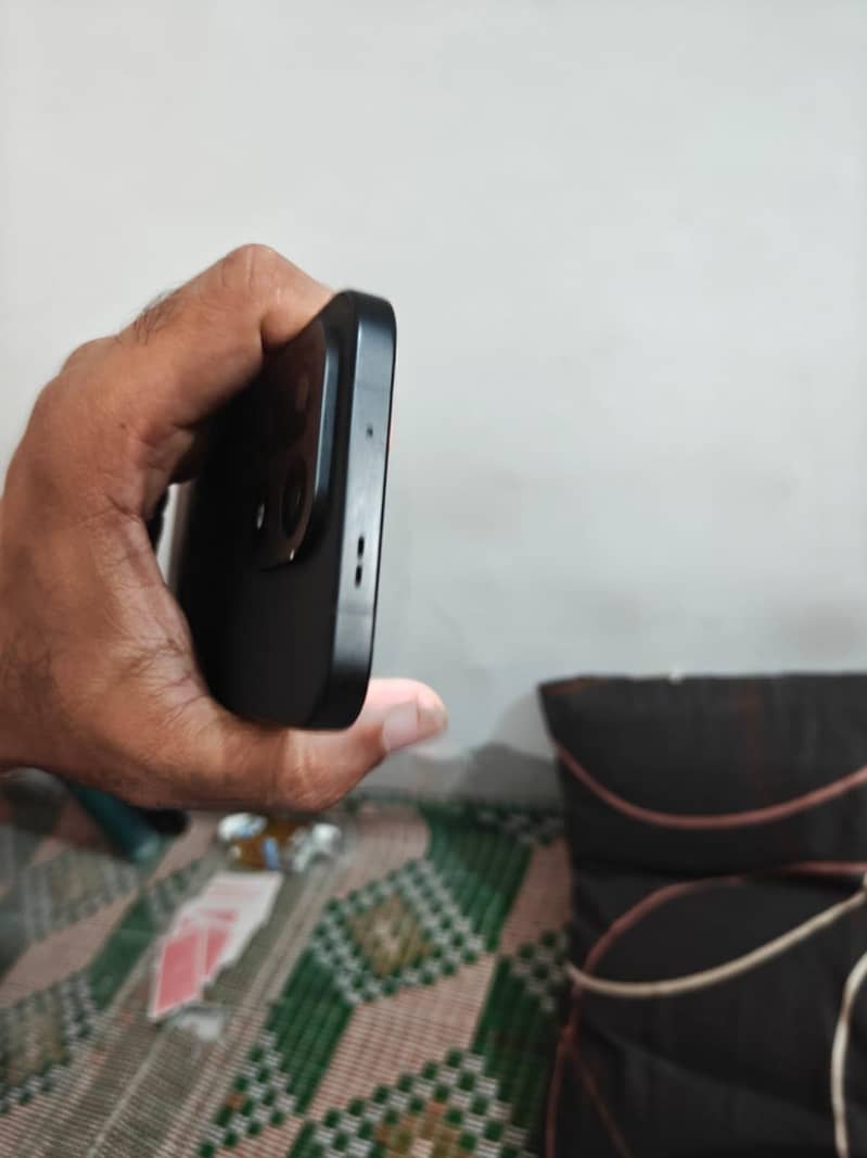 OnePlus 15 1