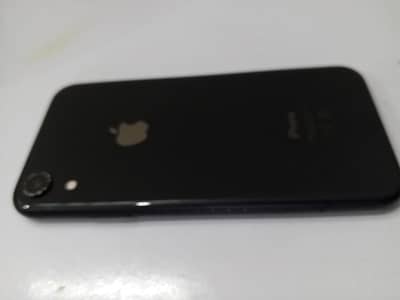 Apple iPhone XR