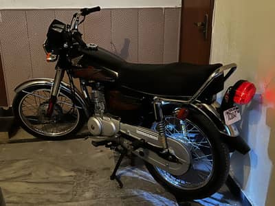 Honda cg 125 in orignal condition