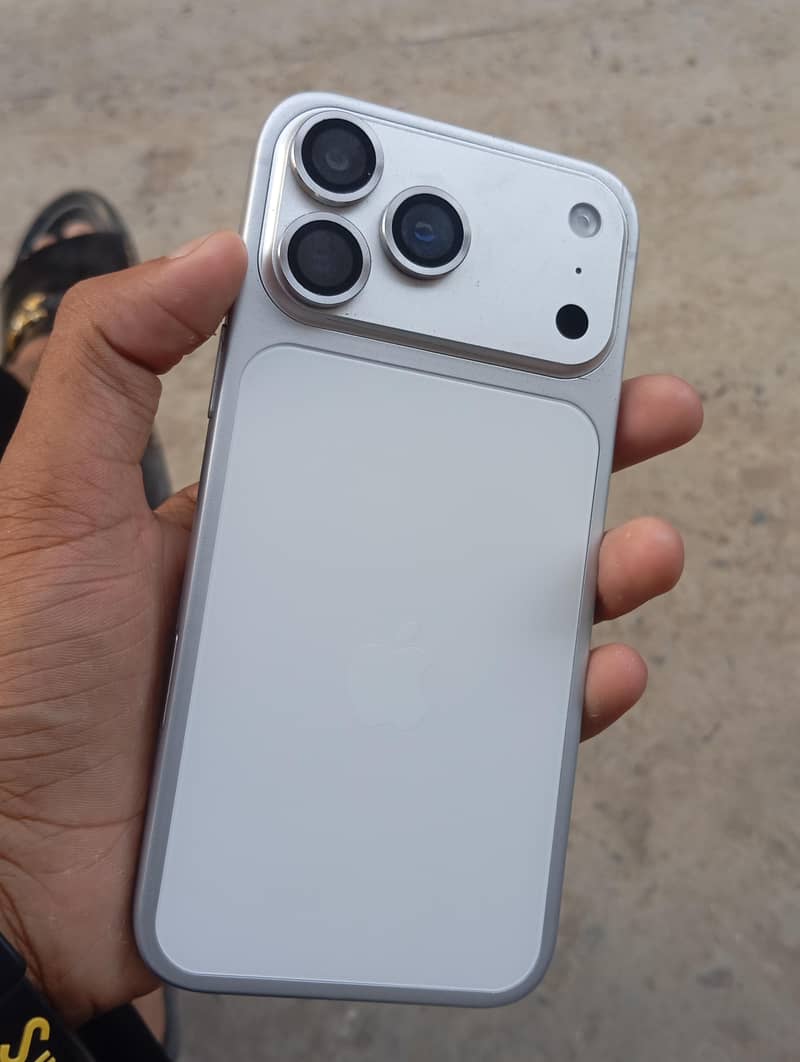 Apple iPhone 4