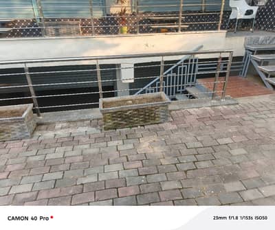 I 11/3 space available for rent __2000 sqft available for rent main road