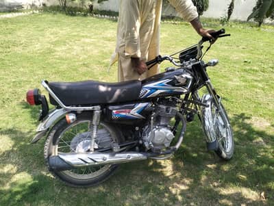 Honda 125 like new