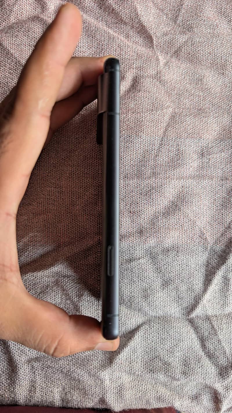 Google Pixel 8 2