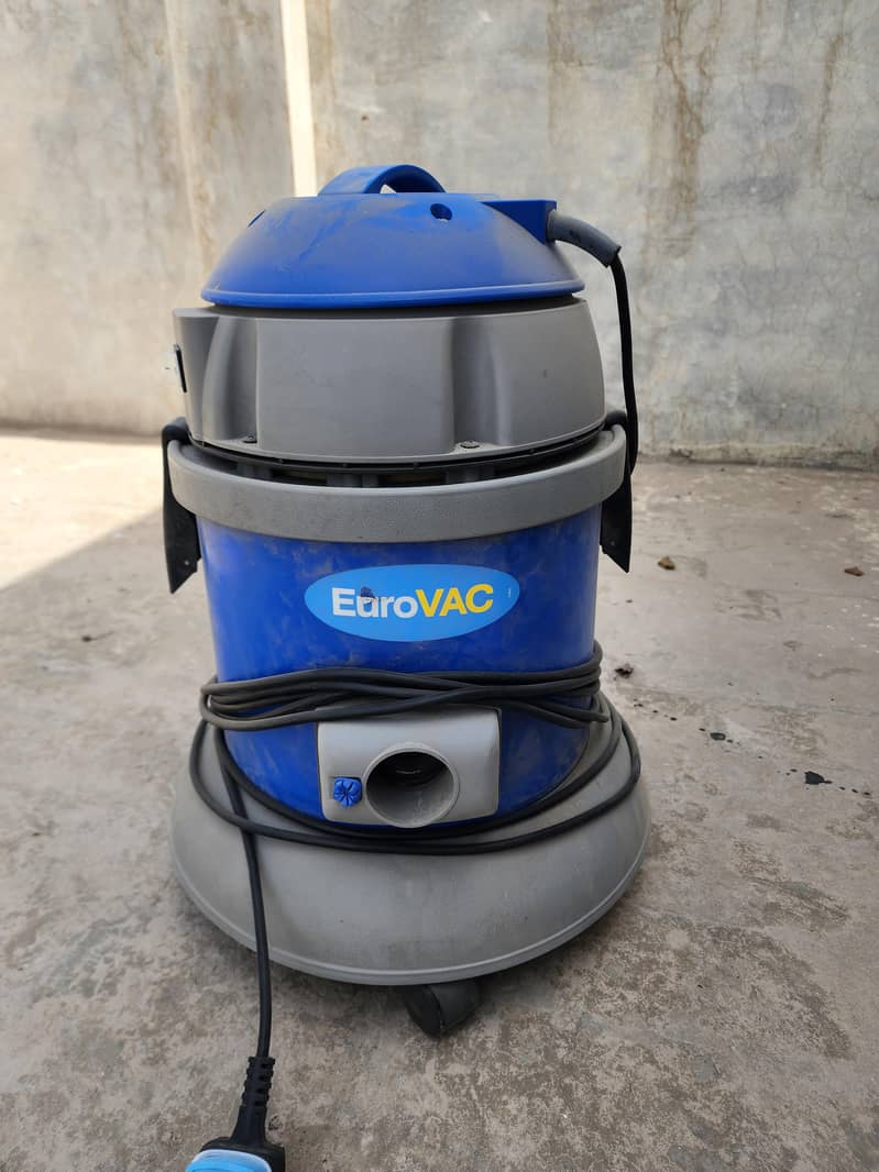 vacuum cleaner 0