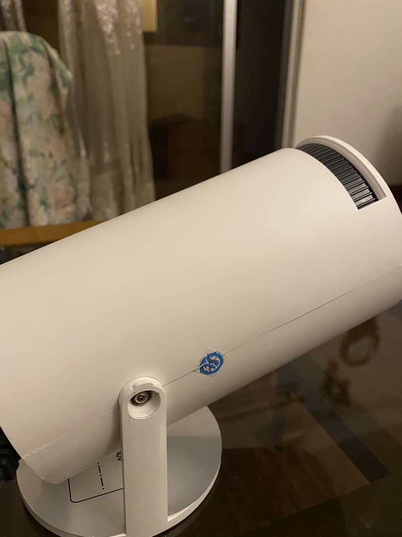 Full HD Projector 6