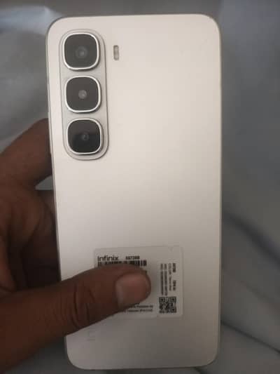 Infinix Hot 60i 6+128 full box