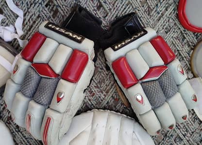 hard ball gloves