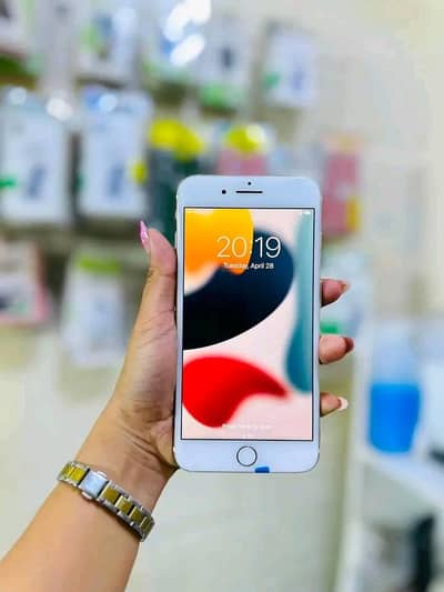 Iphone 7plus PTA approved 128gb My Whatsapp number 0341-15-94-140