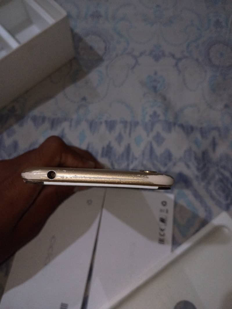 OPPO A71 5
