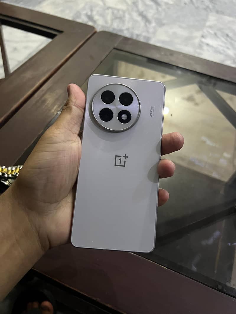 One Plus 13R 3