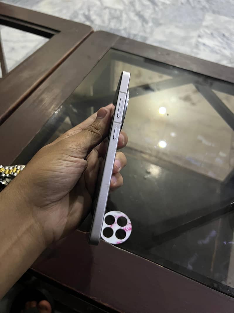 One Plus 13R 5