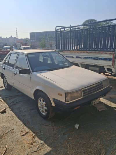 Nissan Sunny 1985