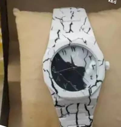 Arabic aura watch