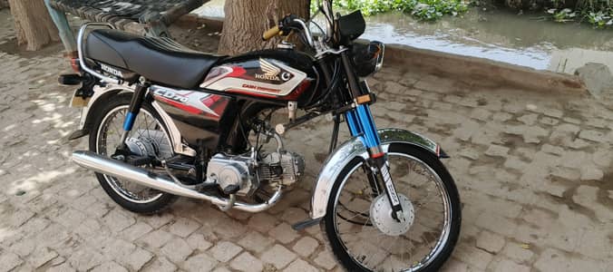 Honda CD 70 motor cycle 2025