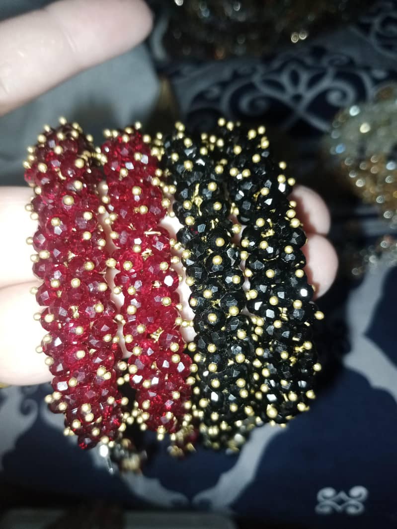 crystal beaded brcelets 0