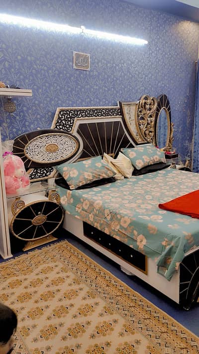 4 piece Bedset furniture