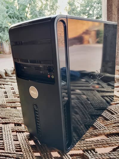 Title: Reliable Dell Vostro 400 Tower – Clean & Well-Maintained!