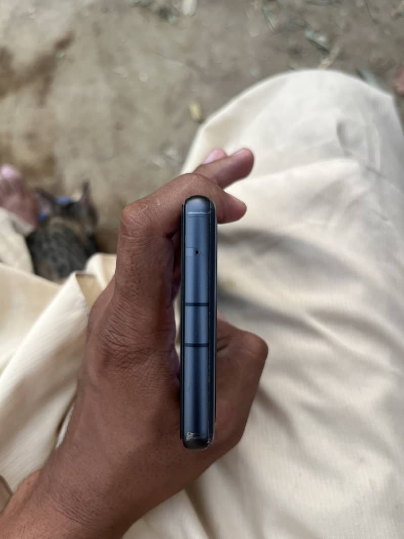 Google Pixel 7a 4