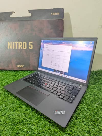 Lenovo x13 gen 2 thinkpad Ryzen 5 pro 5650 4gb gpu