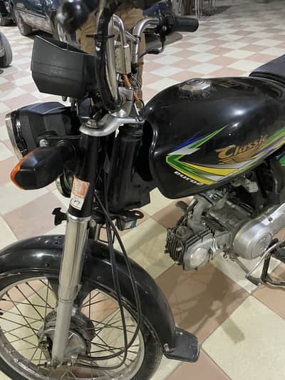 Classic AR70 2025 Model 10/10 condition WhatsApp 03215984936