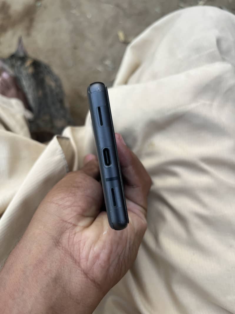 Google Pixel 7a 2