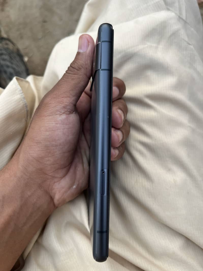 Google Pixel 7a 5