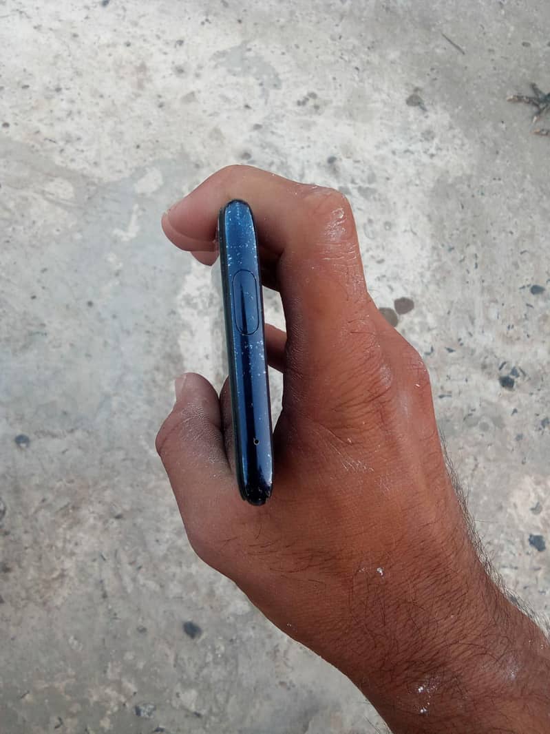 One Plus 7 Pro 4