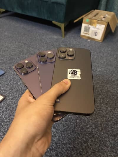 Apple iPhone 16 Pro Max