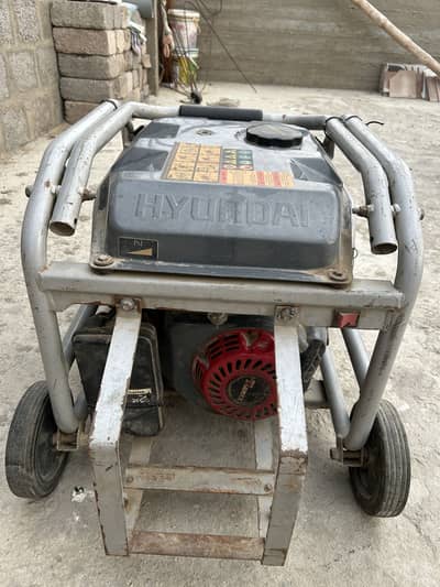 Hyundai Generator – Excellent Condition