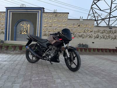 yamaha ybr 2016 model