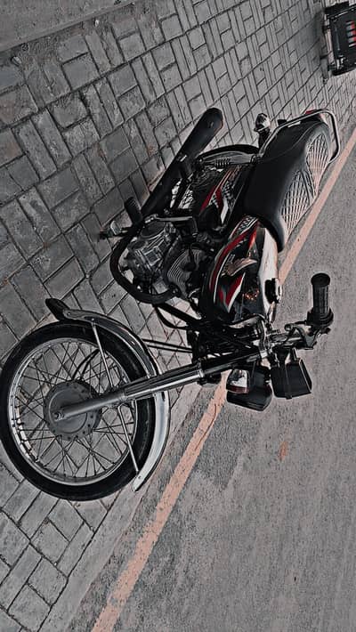Honda 125 2024 9/10