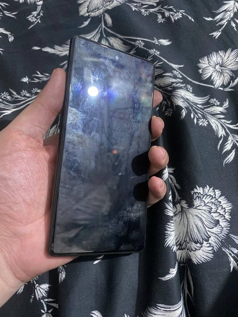 Google Pixel 6 3