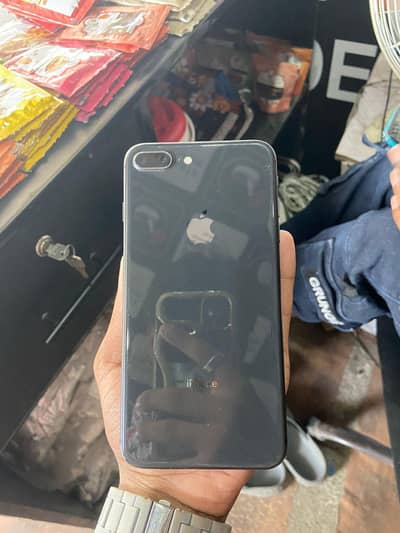 Apple iPhone 8 Plus