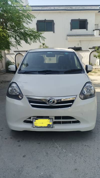 Daihatsu Mira 2012