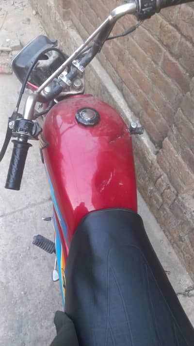 Hero 70 2010 model home used bike